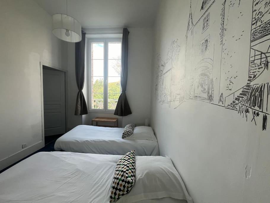 La Demeure De Margot - 24 Couchages Villa Villeneuve-sur-Yonne Luaran gambar