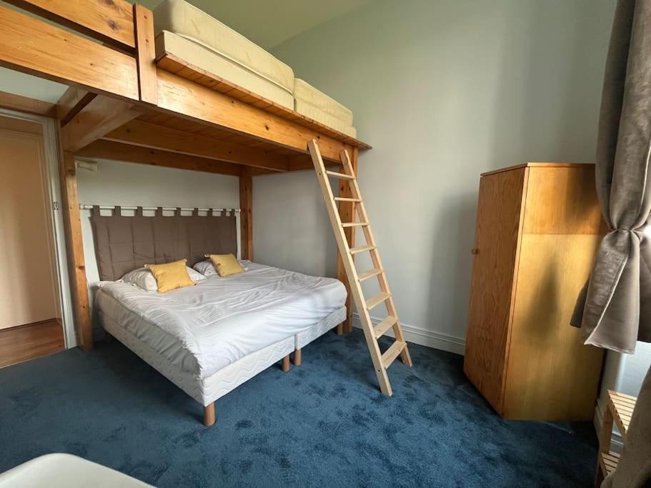 La Demeure De Margot - 24 Couchages Villa Villeneuve-sur-Yonne Luaran gambar