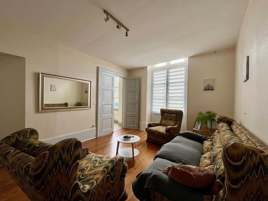 La Demeure De Margot - 24 Couchages Villa Villeneuve-sur-Yonne Luaran gambar