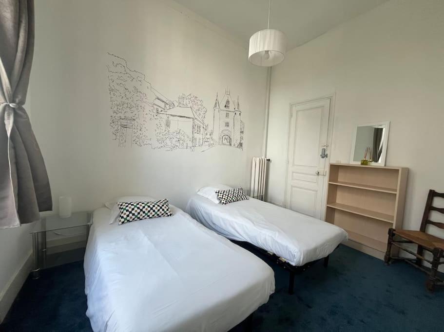 La Demeure De Margot - 24 Couchages Villa Villeneuve-sur-Yonne Luaran gambar