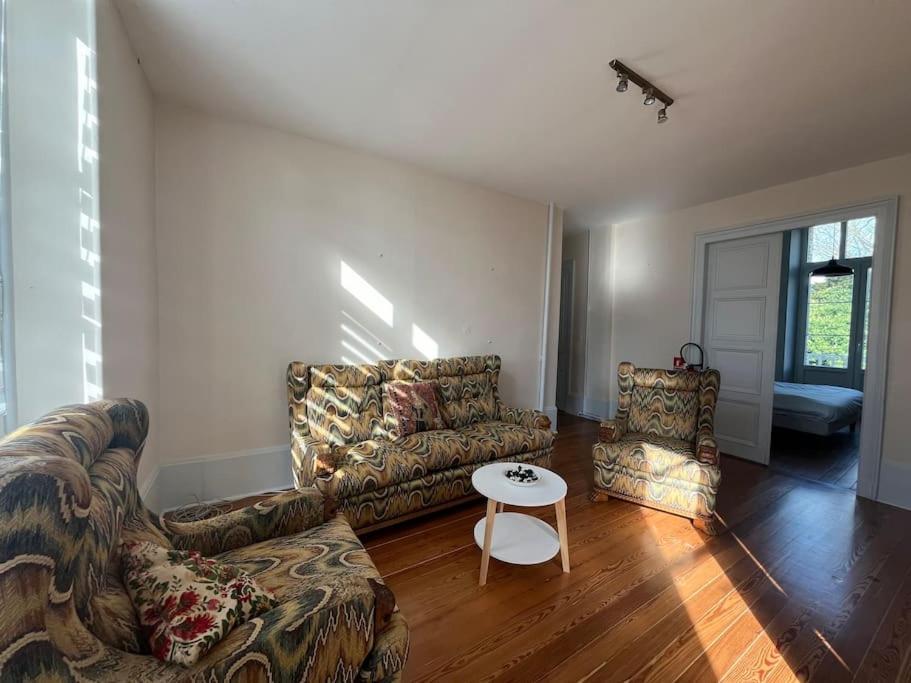 La Demeure De Margot - 24 Couchages Villa Villeneuve-sur-Yonne Luaran gambar